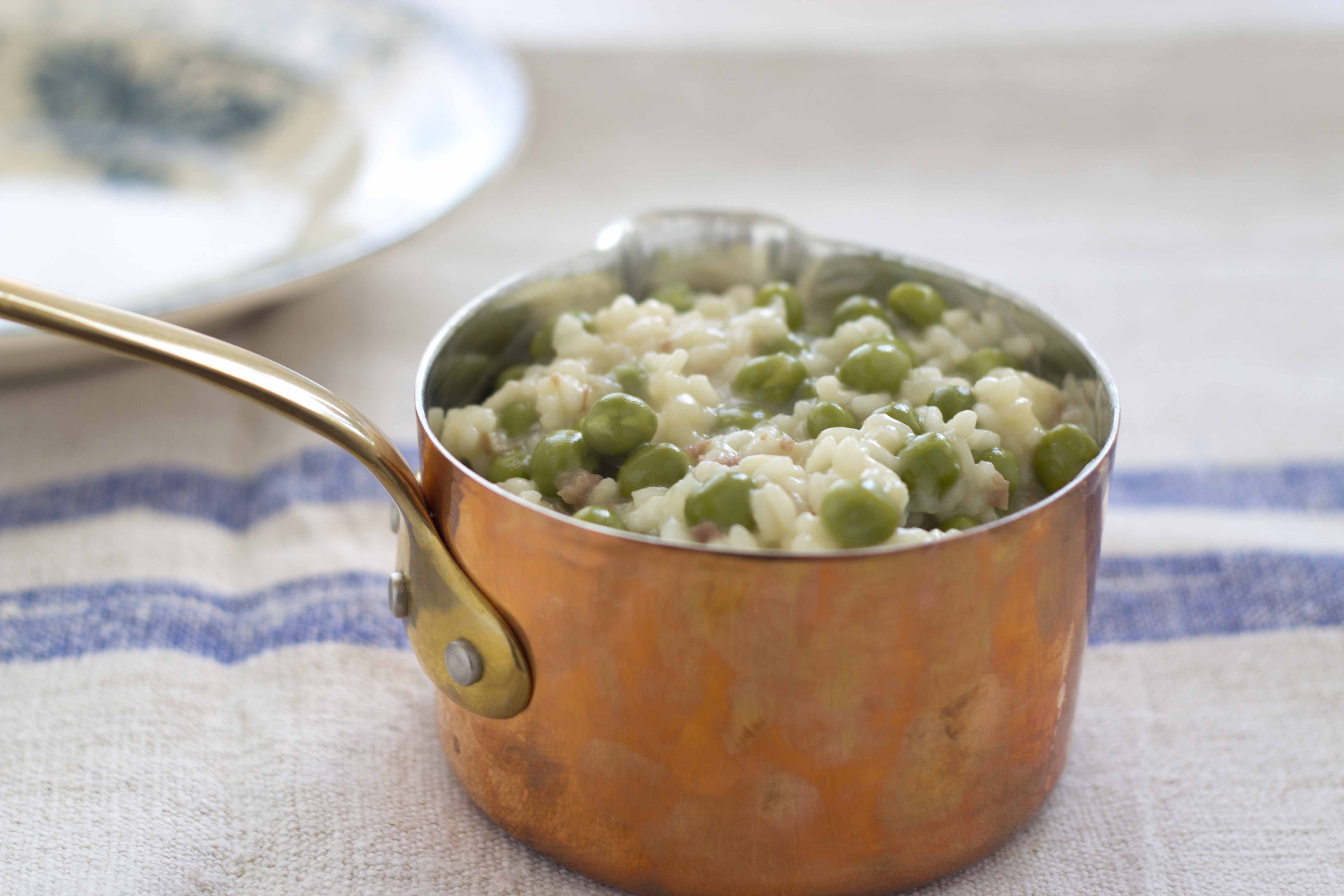 Risi e bisi (risotto with peas) is a quintessential Italian favourite ...