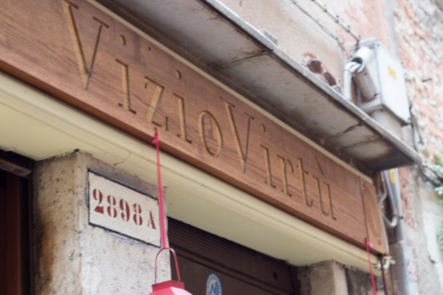 Chocolate shop Vizio Virtu