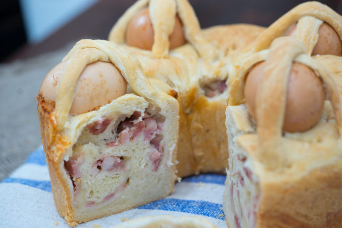 Next week I will share with you a recipe for casatiello (a savoury Easter bread with salami, cheese, ham and eggs from Campania)