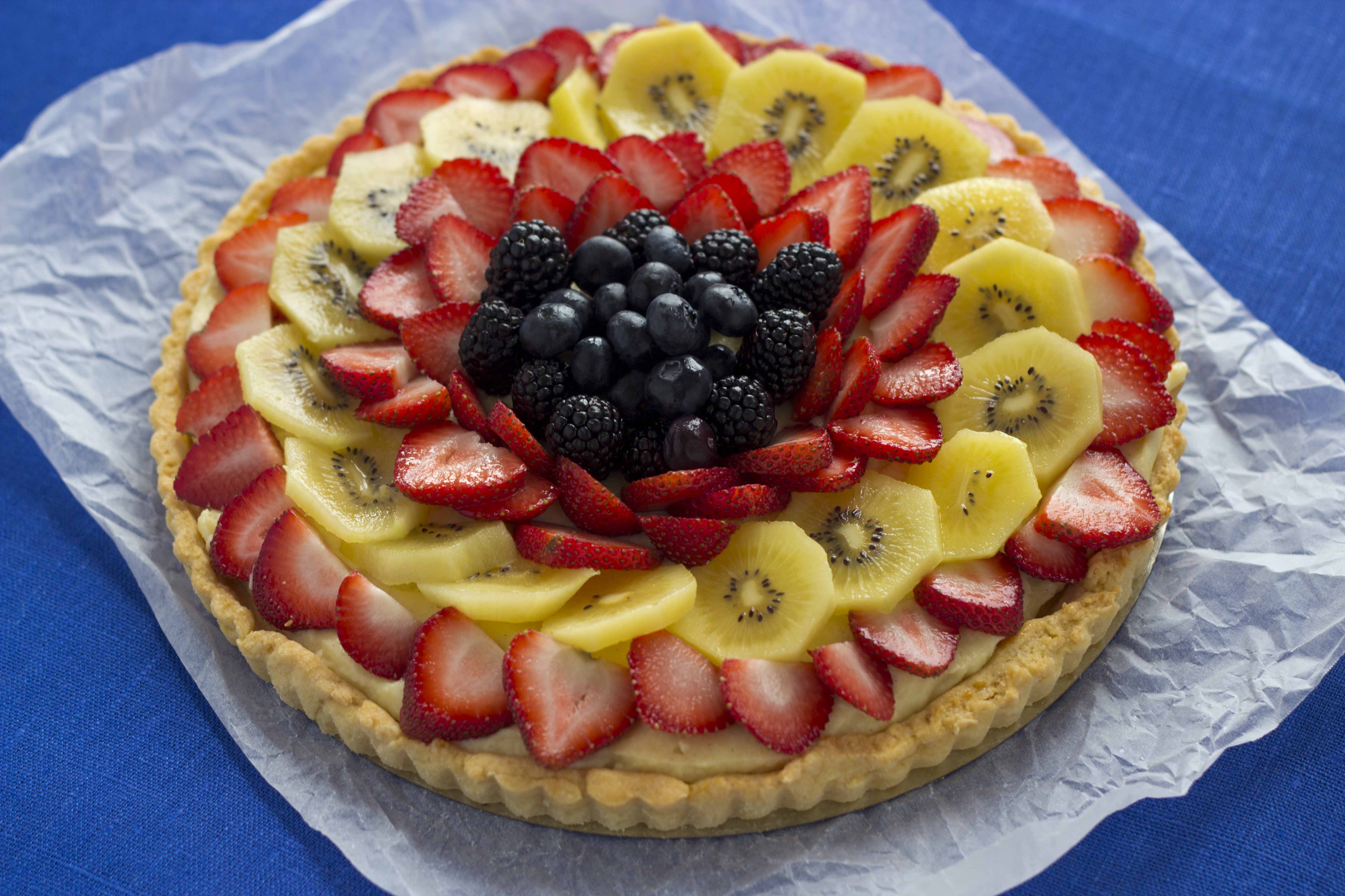 Crostata di frutta (fresh fruit tart) is everyone&amp;#39;s favourite | Living ...