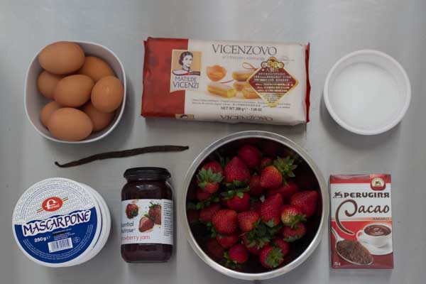 Tiramisu alla fragola (strawberry tiramisu) – Living a Life in Colour
