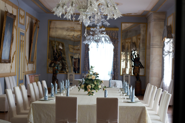 Formal dining room in Castello di Spessa