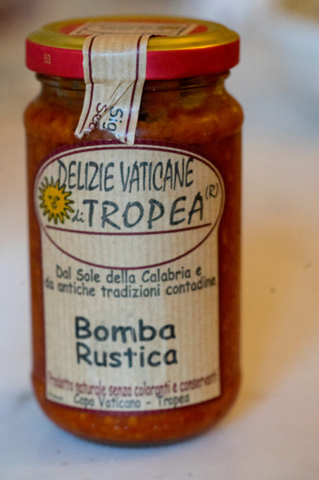 Bomba rustica, one of their sauces